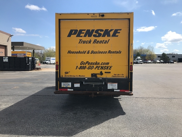 Used 2022 Ford E-350 - photo 9