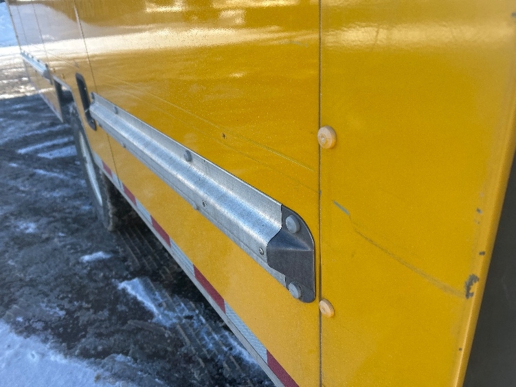 Used 2022 Ford E-350 - photo 22