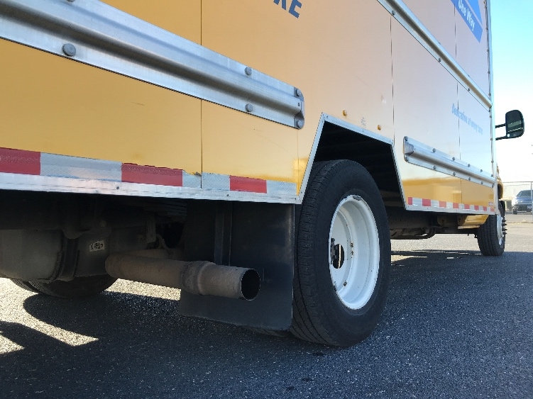 Used 2022 Ford E-350 - photo 16