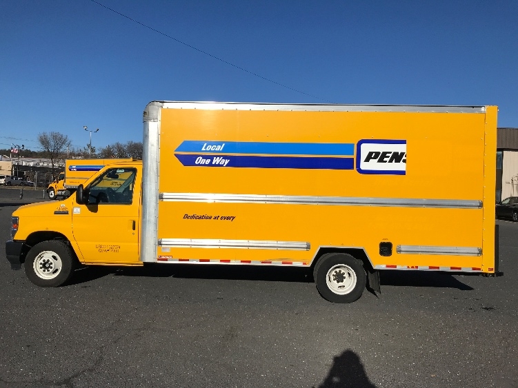 Used 2022 Ford E-350 - photo 6