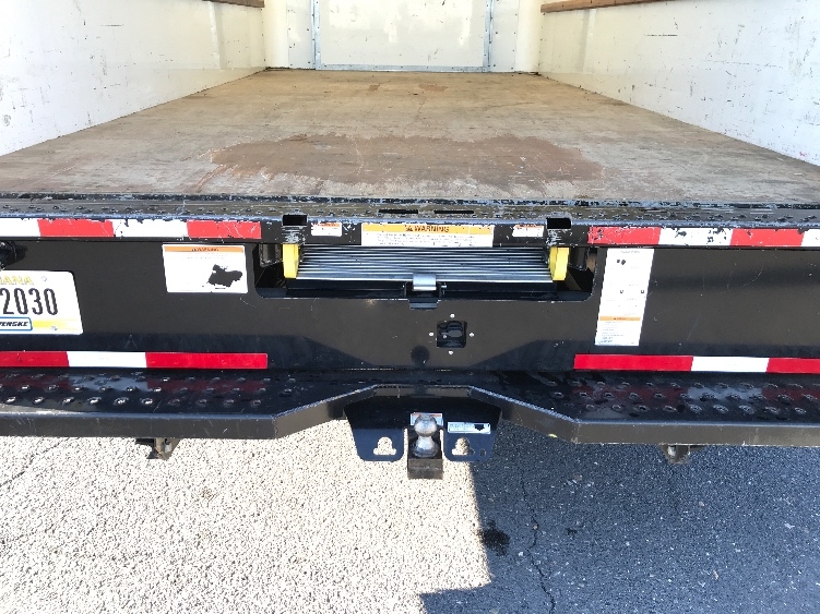 Used 2022 Ford E-350 - photo 11
