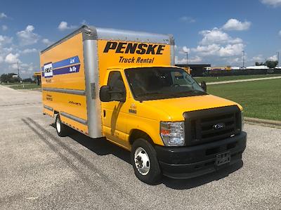 Used 2022 Ford E-350 - photo 1