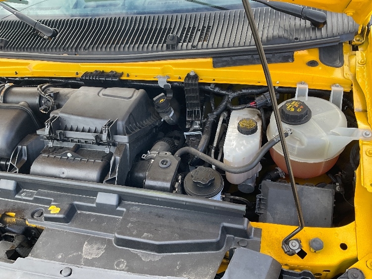 Used 2022 Ford E-350 - photo 26