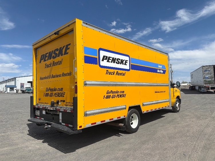 Used 2022 Ford E-350 - photo 13