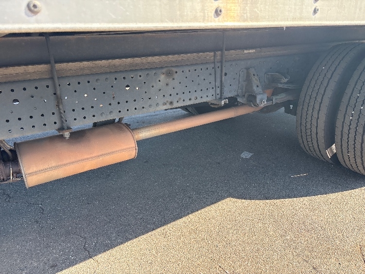 Used 2021 Isuzu NPR-HD - photo 7