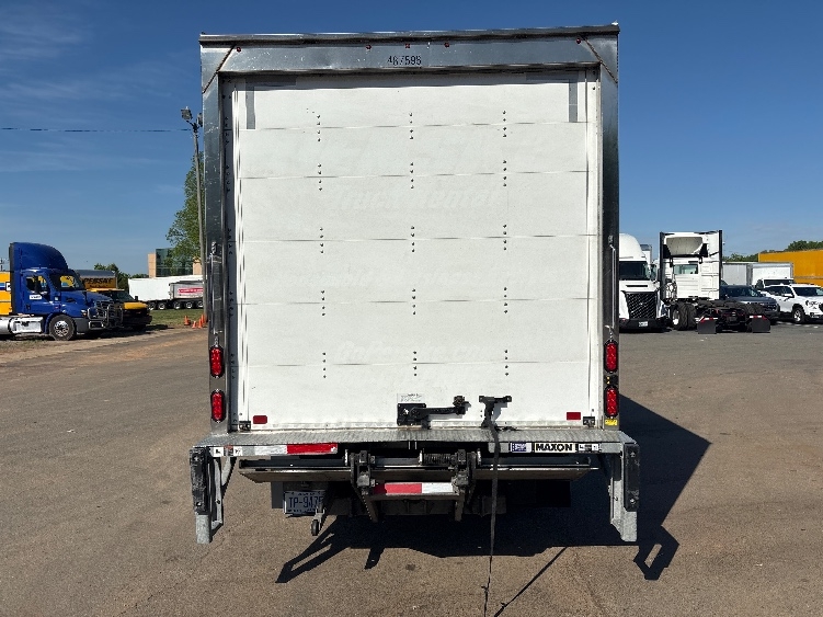 Used 2021 Isuzu NPR-HD - photo 9