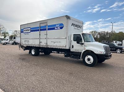Used 2022 International MV Box Truck with Liftgate for sale #488128 - photo 1