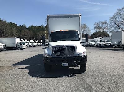 Used 2022 International MV Box Truck with Liftgate for sale #489448 - photo 2