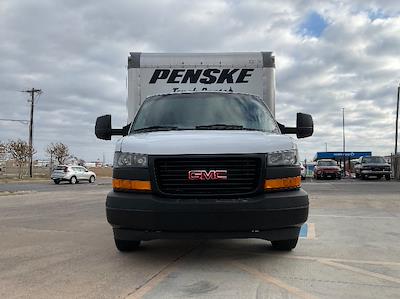 Used 2022 GMC Savana 3500 Morgan Truck Body Box Van for sale #520174 - photo 2