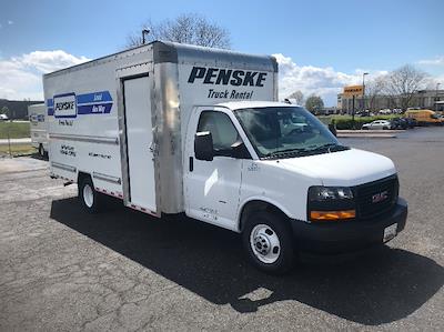 Used 2022 GMC Savana 3500 Morgan Truck Body Box Van for sale #520177 - photo 1