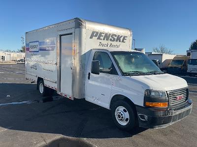 Used 2022 GMC Savana 3500 Box Van for sale #520187 - photo 1