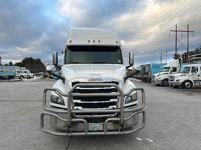 Used 2023 Freightliner Cascadia Detroit DD15AT Semi Truck with Sleeper Cab for sale #5214 - photo 2