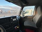 Used 2019 International LT Cummins X15 Semi Truck for sale #52936 - photo 10