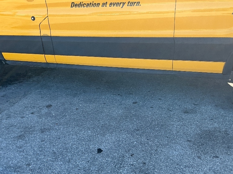 Used 2023 Ford Transit 250 - photo 7