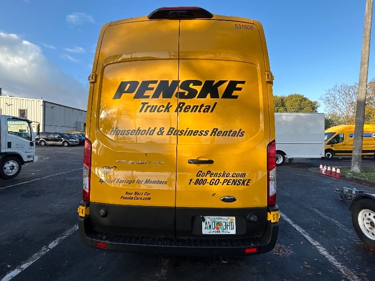Used 2023 Ford Transit 250 - photo 9