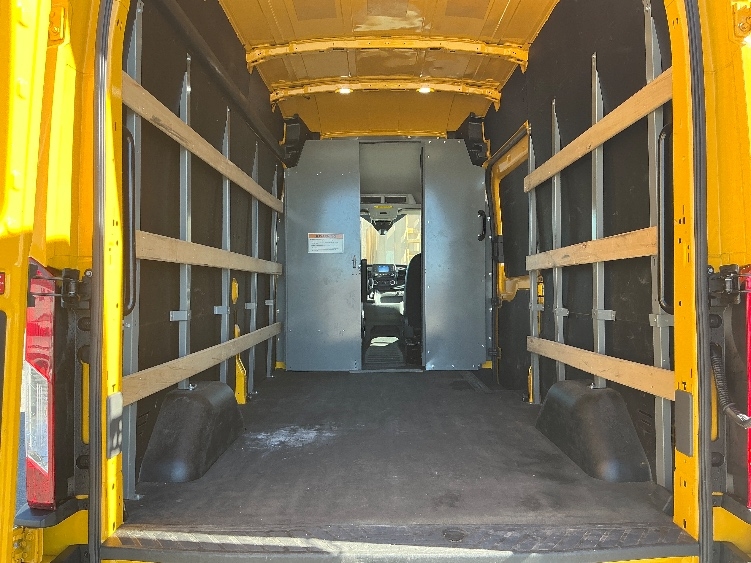 Used 2023 Ford Transit 250 - photo 10