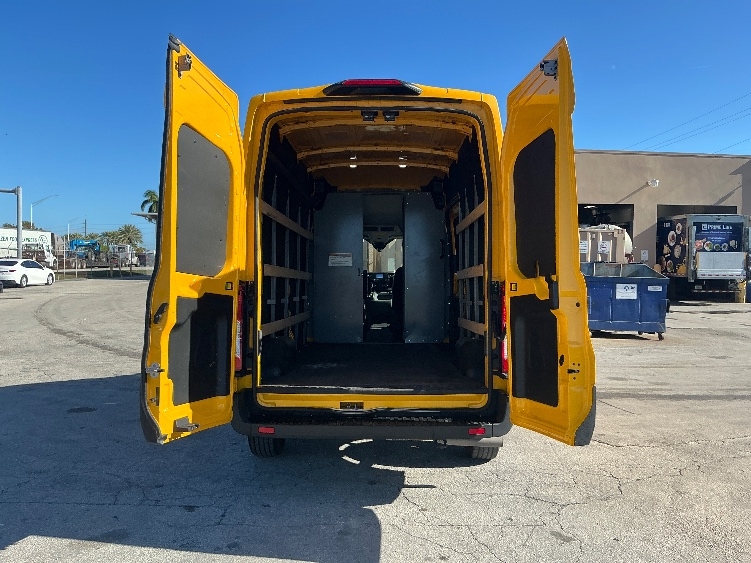 Used 2023 Ford Transit 250 - photo 11