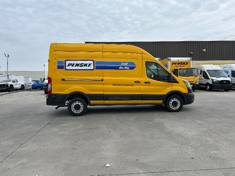 Used 2023 Ford Transit 250 - photo 14