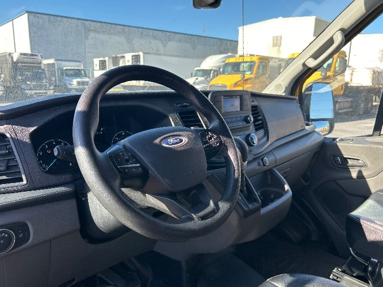 Used 2023 Ford Transit 250 - photo 16