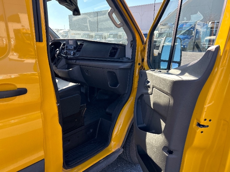 Used 2023 Ford Transit 250 - photo 19