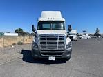 Used 2017 Freightliner Cascadia Detroit DD15 Semi Truck for sale #541429 - photo 2