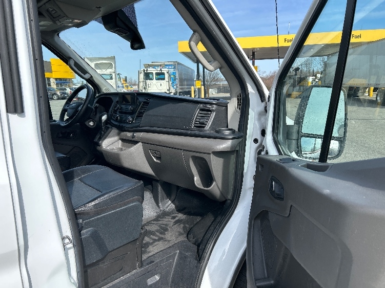 Used 2023 Ford Transit 250 - photo 19