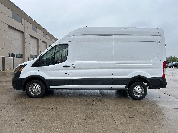 Used 2023 Ford Transit 250 - photo 6