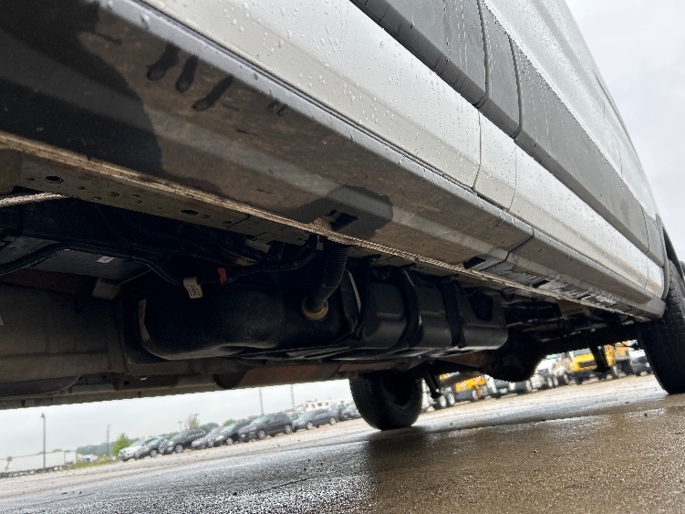 Used 2023 Ford Transit 250 - photo 7