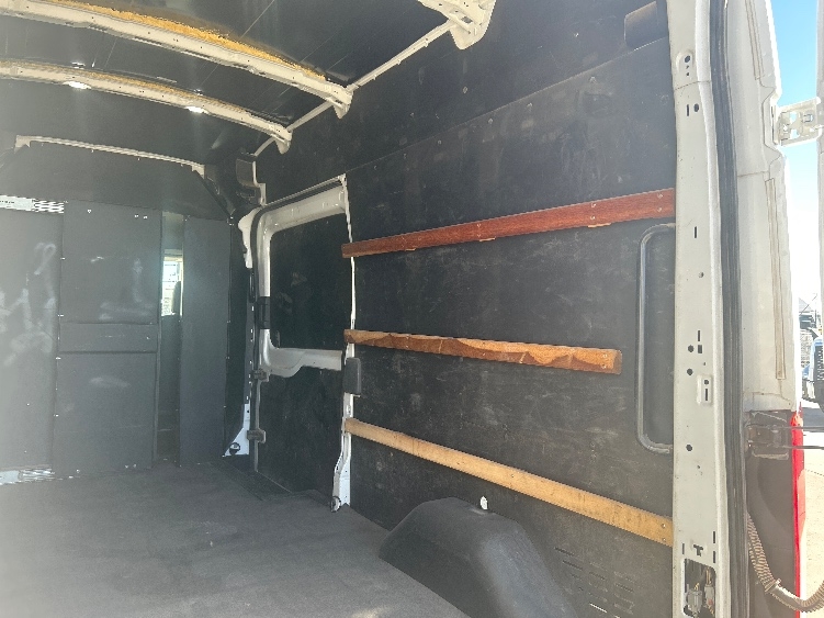 Used 2022 Ford Transit 250 - photo 13