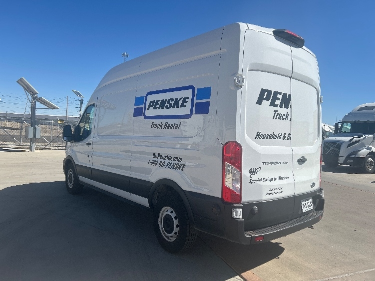 Used 2022 Ford Transit 250 - photo 8