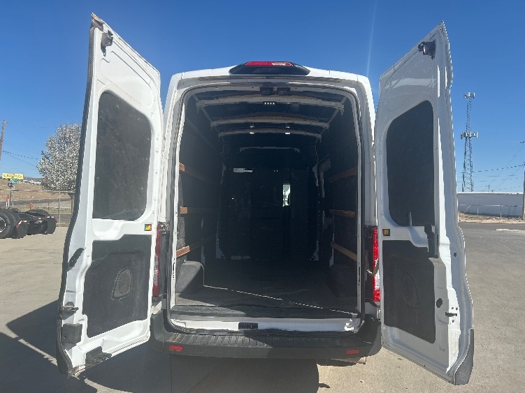 Used 2022 Ford Transit 250 - photo 10