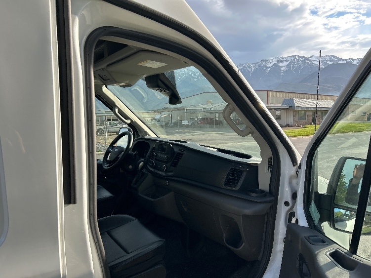 Used 2022 Ford Transit 250 - photo 21