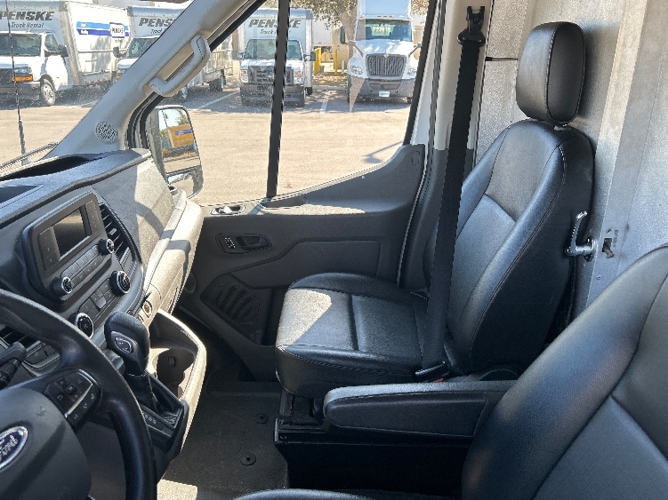 Used 2022 Ford Transit 250 - photo 20