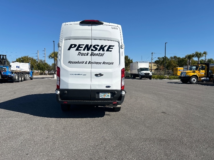 Used 2022 Ford Transit 250 - photo 9