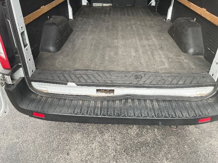 Used 2022 Ford Transit 250 - photo 12