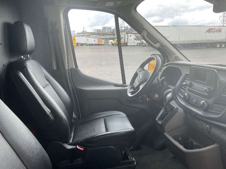Used 2022 Ford Transit 250 - photo 24