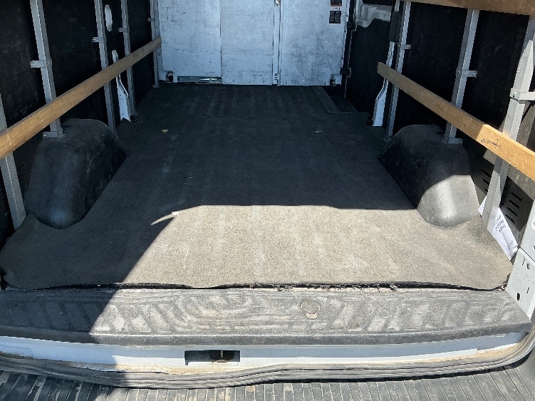 Used 2022 Ford Transit 250 - photo 10
