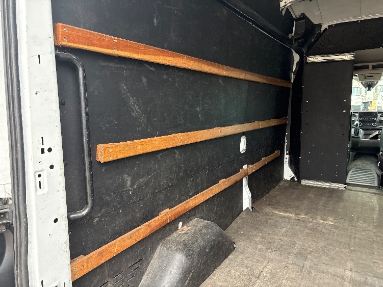 Used 2022 Ford Transit 250 - photo 11