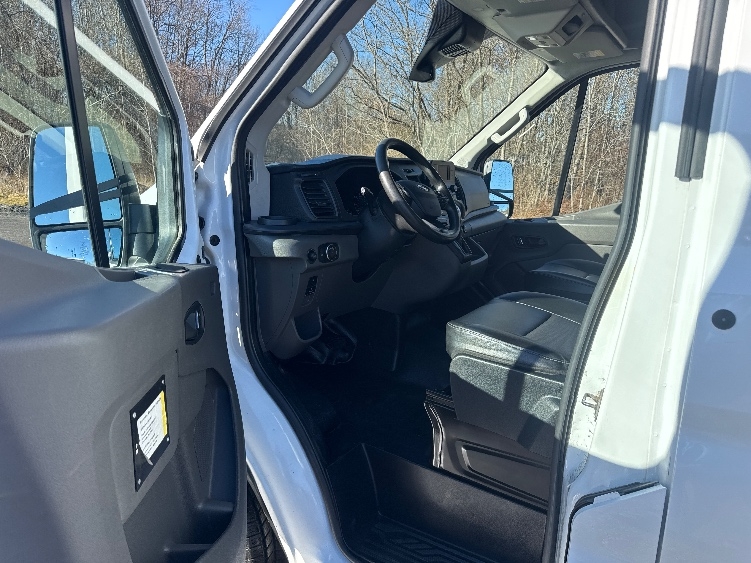 Used 2022 Ford Transit 250 - photo 18
