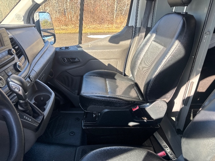Used 2022 Ford Transit 250 - photo 21