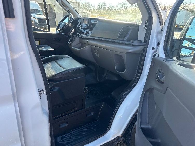 Used 2022 Ford Transit 250 - photo 22