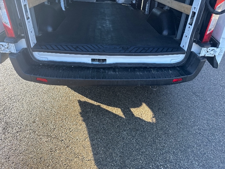 Used 2022 Ford Transit 250 - photo 11