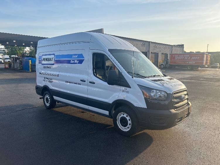 Used 2022 Ford Transit 250 - photo 1