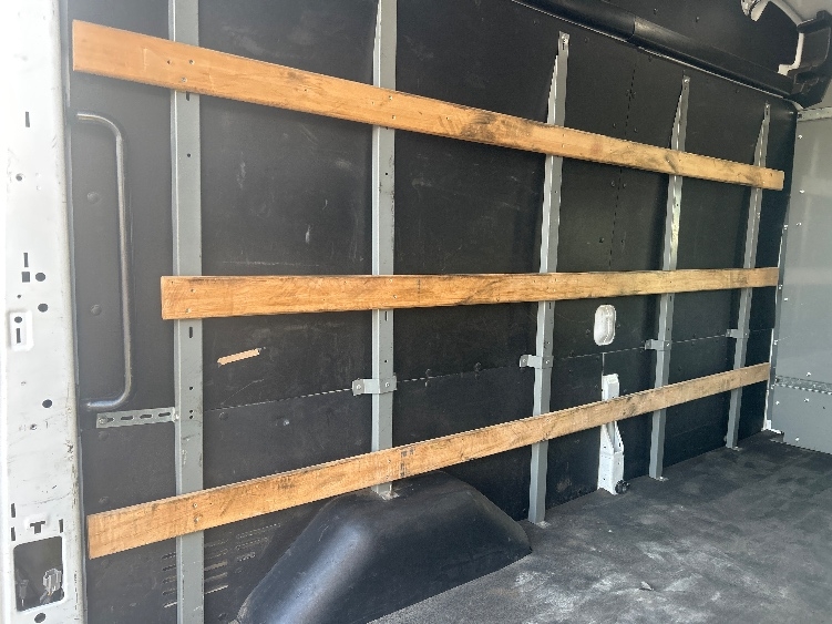 Used 2022 Ford Transit 250 - photo 13