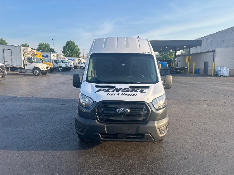 Used 2022 Ford Transit 250 - photo 2