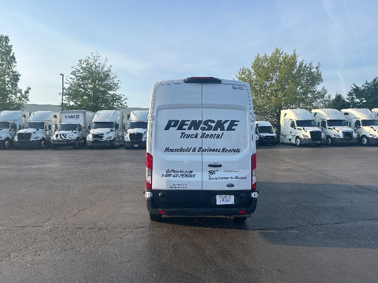 Used 2022 Ford Transit 250 - photo 9