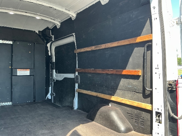 Used 2022 Ford Transit 250 - photo 11