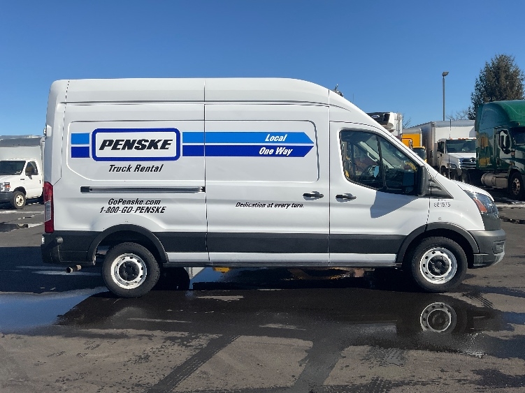 Used 2022 Ford Transit 250 - photo 16