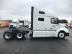 Used 2023 Volvo VNL Volvo D13 Semi Truck for sale #585614 - photo 8
