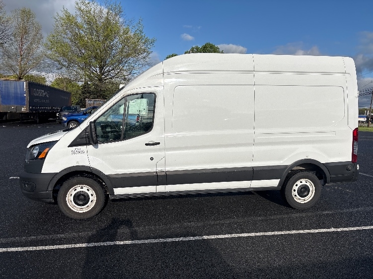 Used 2022 Ford Transit 250 - photo 6